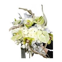Deluxe Bouquet & Elegant White Anastasia