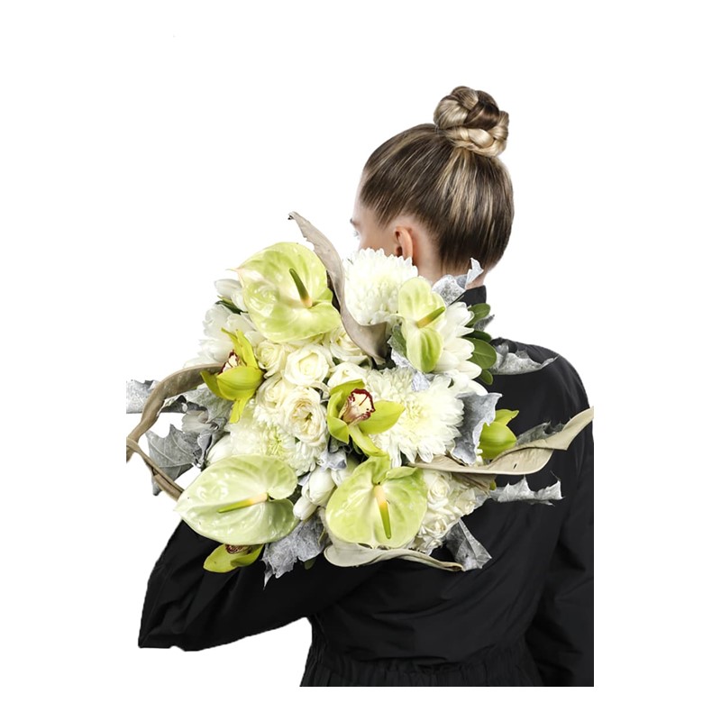 Deluxe Bouquet & Elegant White Anastasia