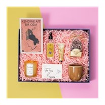Kendine Ait Bir Hediye Kutusu