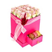 Pink Rose İn Makaron