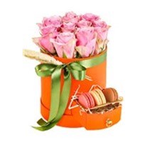 Pink Of Orange Box Makaron