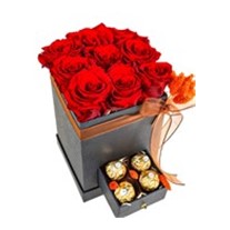 Red Rose İn Black Box
