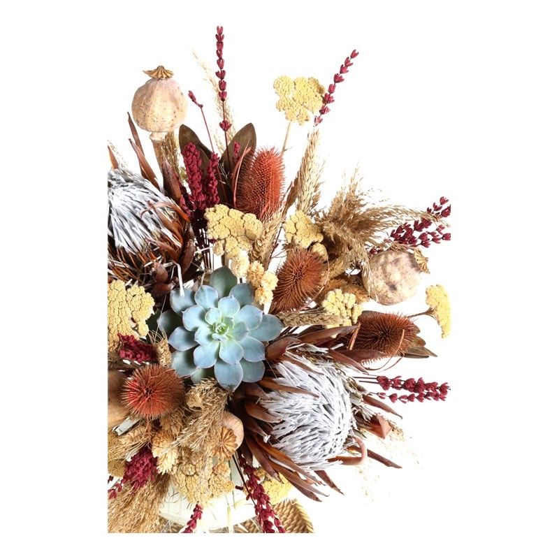 Royal Dried Flowers