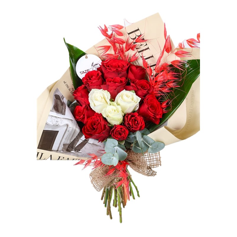 Ravishing Red Blooms Gül Buketi