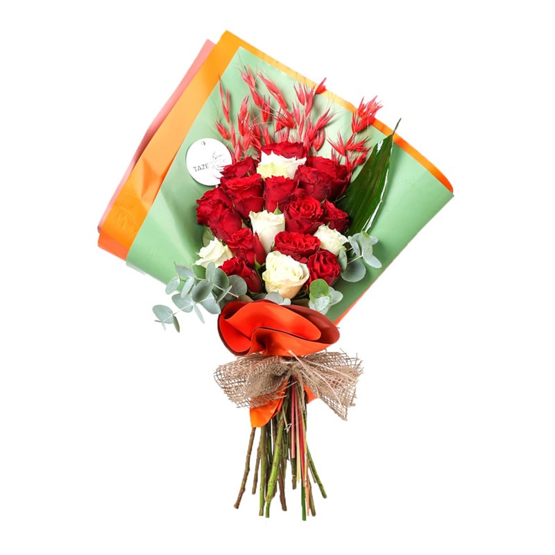 Breeze of the Heart 15 Gül Buketi