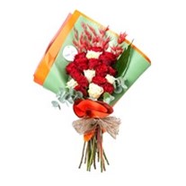 Breeze of the Heart 15 Gül Buketi