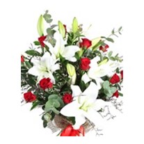 Loving Memory Lilyum Vazosu