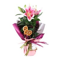 Best Flowers Lilyum Çiçeği