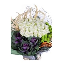 Big White Embrace 30 Beyaz Gül Buketi