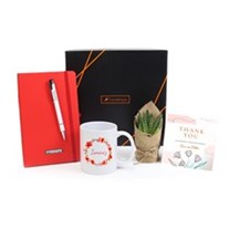 Kişiye Özel Defter & Kalem & Tasarım Kupa & Çiçek Hediye Seti