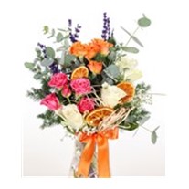 Golden Bloom Harmony Gül Aranjmanı