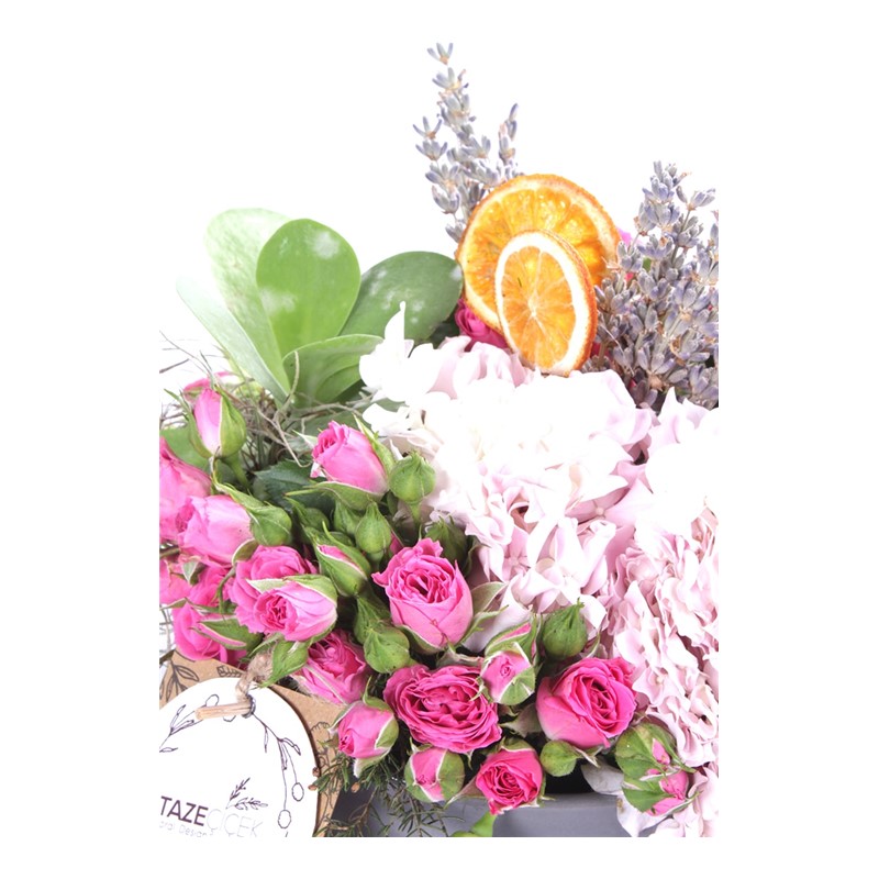 Scented Dream Çiçek Arajmanı