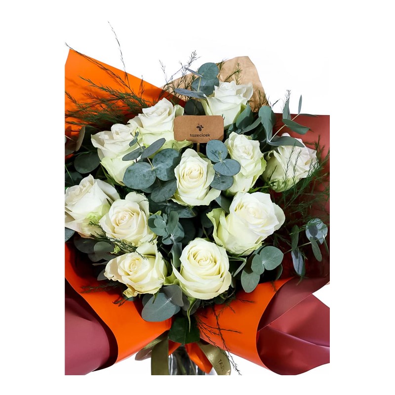 Forever Yours 11 Beyaz Gül Buketi