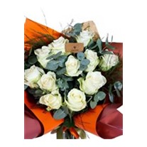 Forever Yours 11 Beyaz Gül Buketi