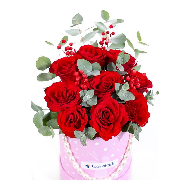 Loves Ruby Kutuda Kırmızı Güller