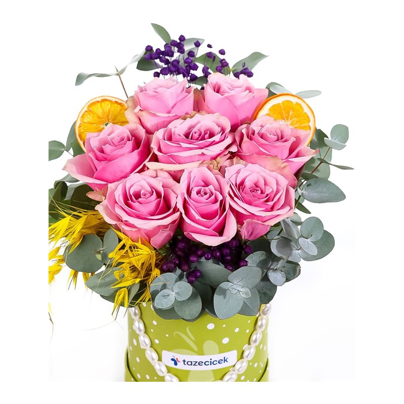 Spring Rose Kutuda Pembe Güller