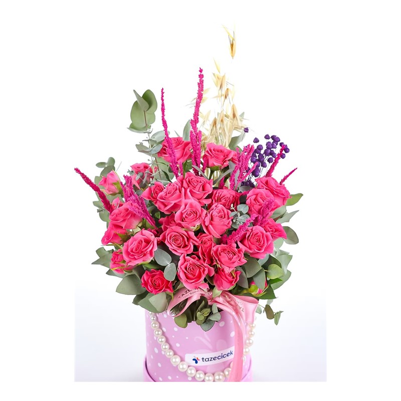 Amour Rose Kutuda Pembe Güller