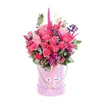 Pink Ruby Kutuda Pembe Güller