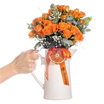 Orange Bloom Seramik Sürahide Turuncu Güller