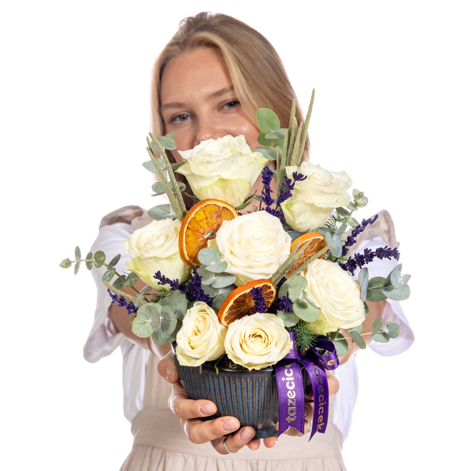 Tender Bloom Beyaz Güller