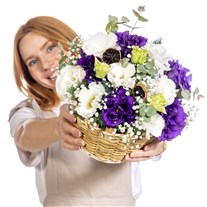 Violet Dream Renkli Lisyantus Sepeti
