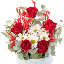 Royal Red Gül Aranjmanı