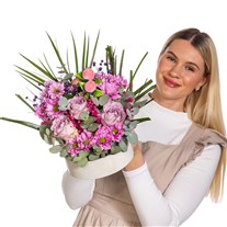 Lilac Edit Roses & Kasımpatı