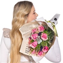 Sweet Poem Pembe Gül Buketi