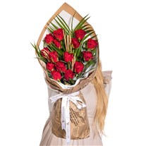 Grand Love Kırmızı Gül Buketi