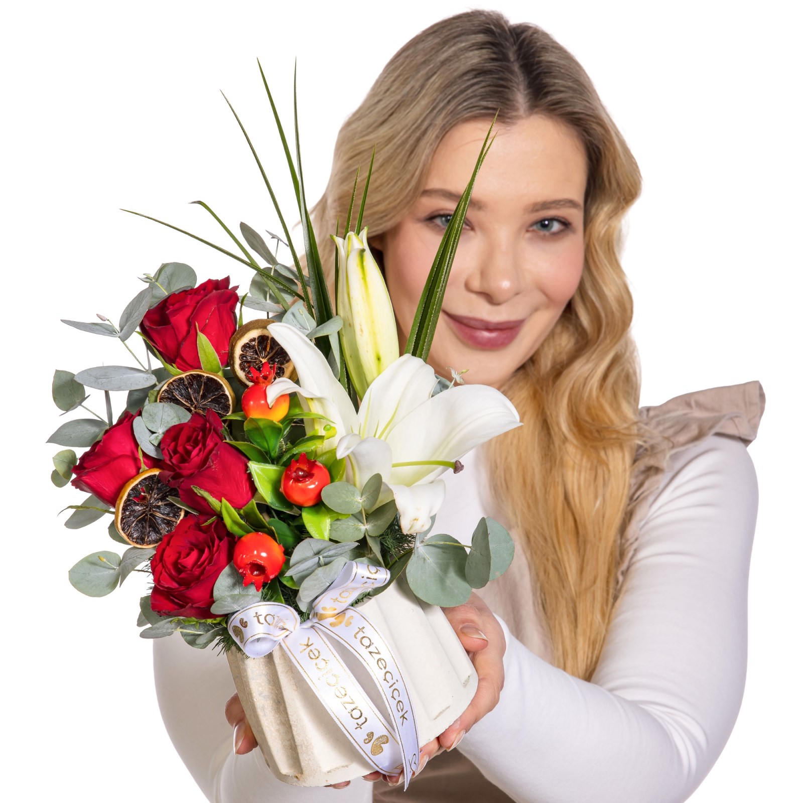 Signature White Kırmızı Gül Aranjmanı