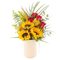 Sunflower Passion Kırmızı Gül Aranjmanı