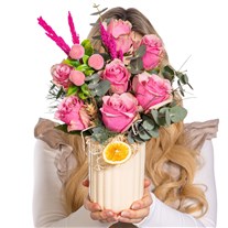 Candy Rose Vazoda Pembe Güller