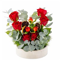 Crimson Charm Kırmızı Güller