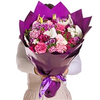 Rosy Charm Pembe Çiçek Buketi