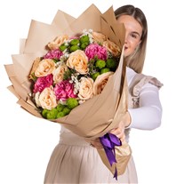 Rose Elegance Gül Buketi