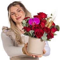 Royal Orchid Kırmızı Gül Vazosu