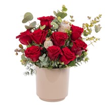 Scarlet Whisper Kırmızı Gül Vazosu