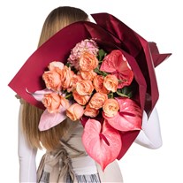 Coral Passion Antoryum Gül Buketi