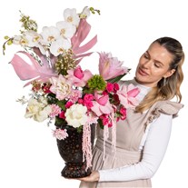 Blossom Charm Orkide Aranjmanı