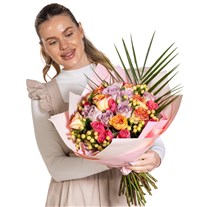 Urban Berry Karma Gül Buketi
