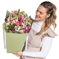 Botanic Muse Lilyum Buketi