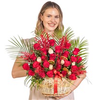 Velvet Fire Rose Garden Premium Gül Sepeti