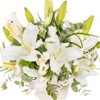 White Destiny Bloom Lilyum Aranjmanı