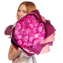 Magenta Opulence Premium Şakayık Buketi