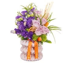 Plum Delight Lila Gül Aranjmanı
