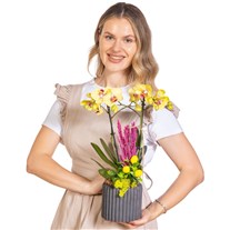 Yellow Charm Seramikte Orkide