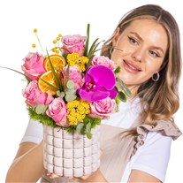 Golden Rosy Pembe Gül Aranjmanı
