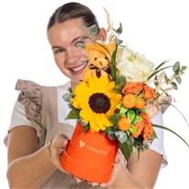 Sunny Companion Ayçiçeği ve Güller