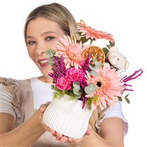 Peach Sweetheart Gerbera Neşesi