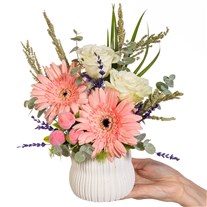 Peach Whisper Gerbera ve Güller